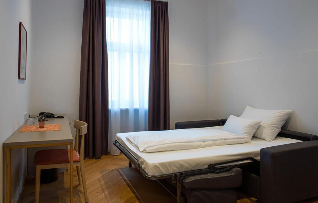 Hotel Belmur Murska Sobota Bagian luar foto